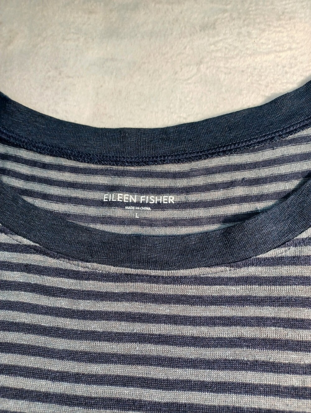 Eileen Fisher 100% Linen Gray Navy Striped Boxy Tee Top Large L - Picture 5 of 10